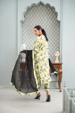 Fresh Lily Print 3-Piece Lawn Suit
